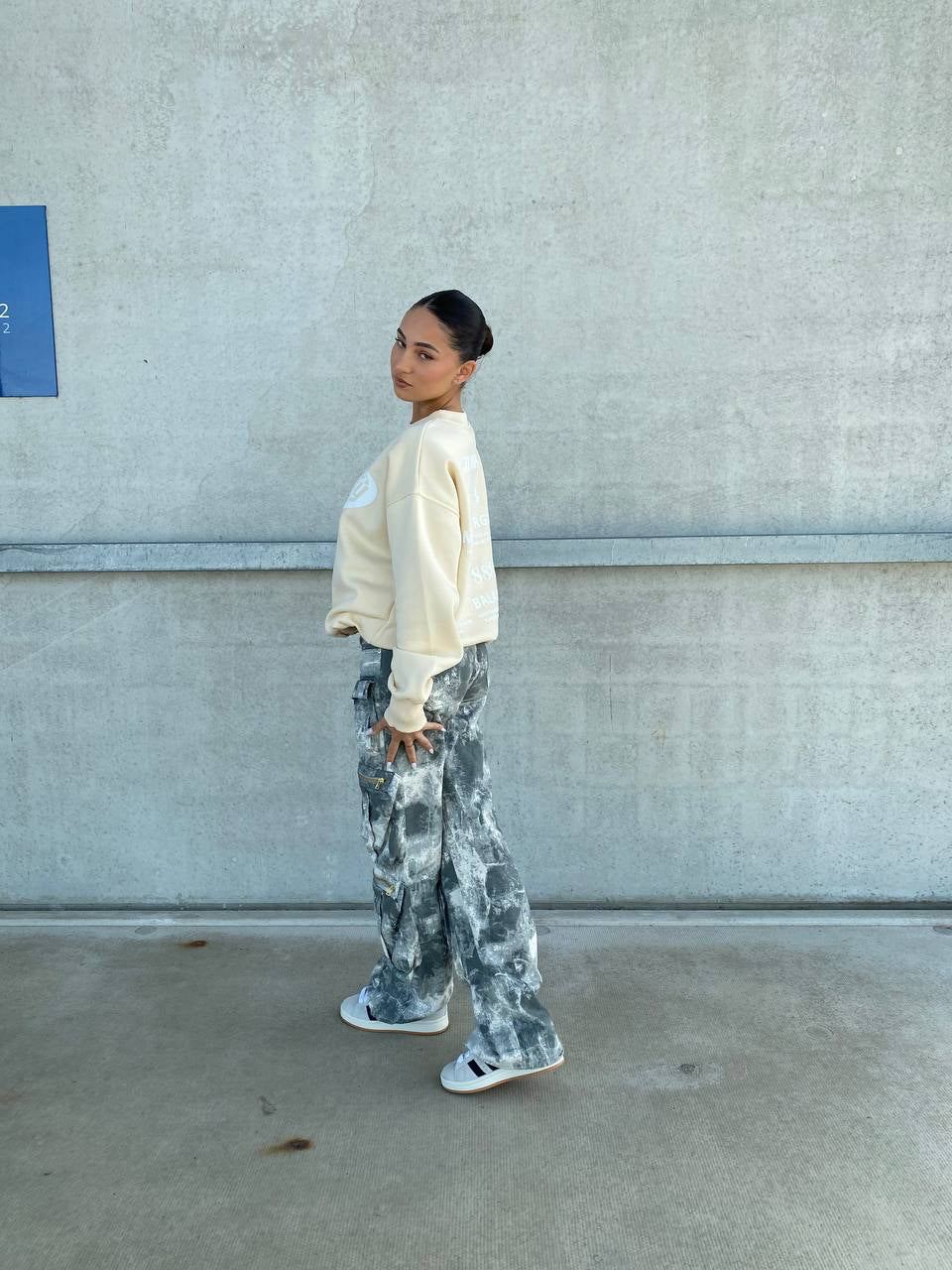 ANGEL NUMBER SWEATER - BEIGE